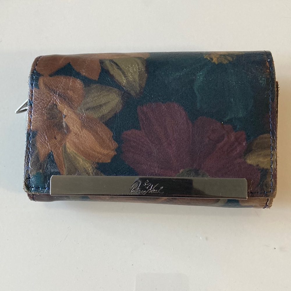 Patricia Nash floral wallet